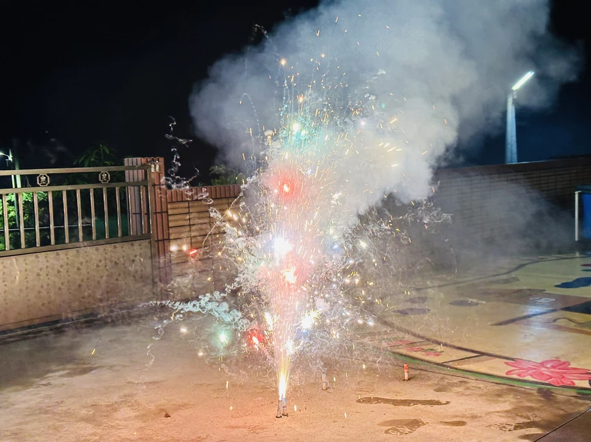 【行滿旅宿】嘉義竹崎親子包棟首選｜懷舊古玩、KTV嗨唱、煙火