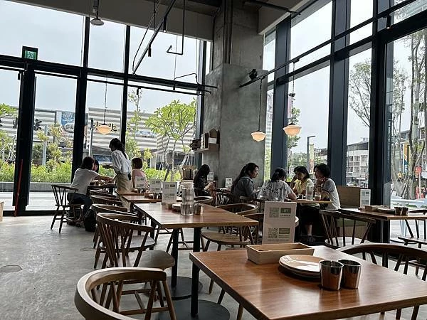 台南蔬食早午餐新指標！Preserve台南新光小北門店，酪梨料理美味到讓人驚豔。