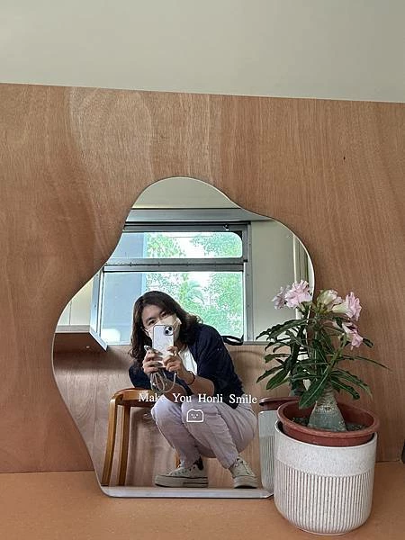 高雄鹽埕區最吸睛麵包店！厚里火車造型太可愛，手撕包與鹽可頌必補貨。