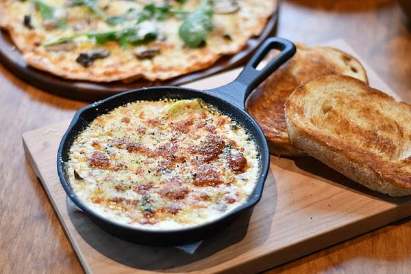 台南蔬食早午餐新指標！Preserve台南新光小北門店，酪梨料理美味到讓人驚豔。