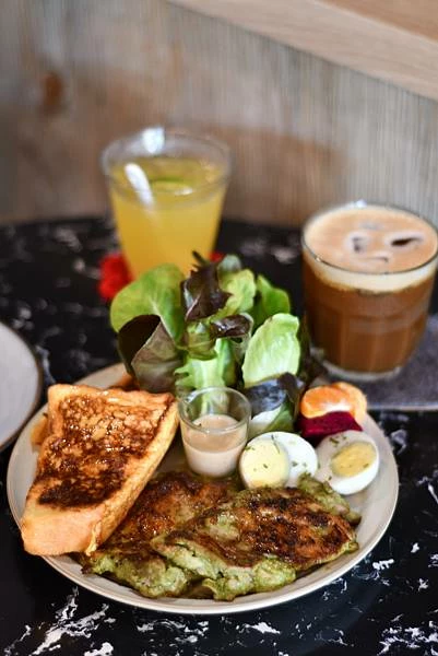 台南早午餐別只跑網美店！成大商圈賦于咖啡起司嫩蛋三明治，實力派咖啡必訪。