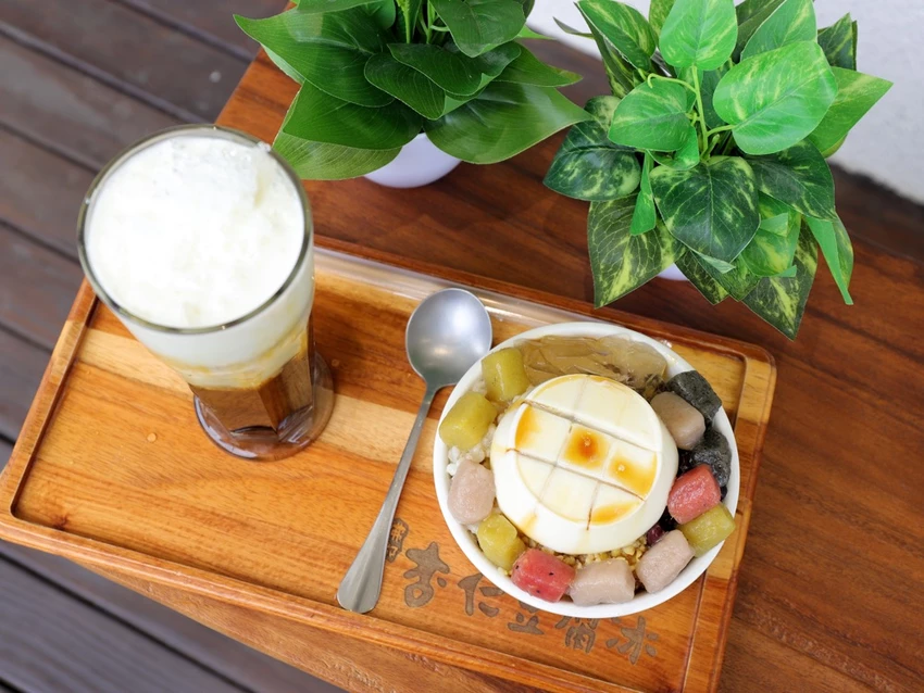 台南佳里必吃!佛都愛玉佳里旗艦店(借問站)-全國愛玉冠軍就在這!咕溜口感.多種口味一吃就上癮