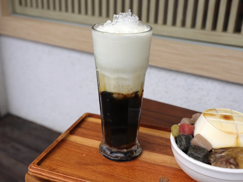 台南佳里必吃!佛都愛玉佳里旗艦店(借問站)-全國愛玉冠軍就在這!咕溜口感.多種口味一吃就上癮