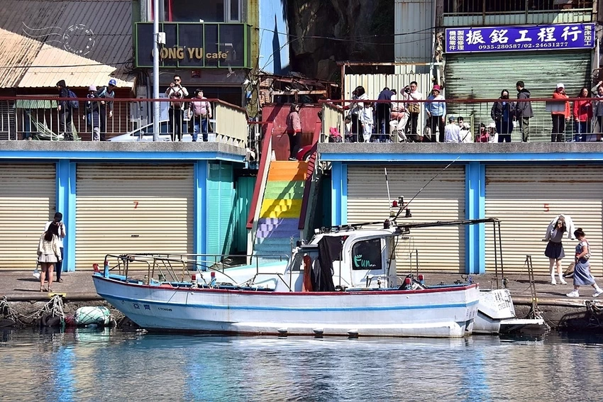 基隆必訪！天聖525希臘風海鮮酒食，阿根納造船廠的工業遺跡浪漫。