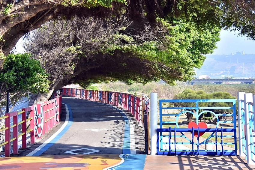 【麗水漁港】海堤步道 【麗水漁港】海堤步道