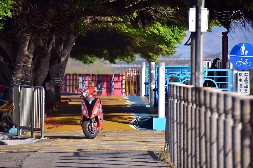 【麗水漁港】海堤步道 【麗水漁港】海堤步道