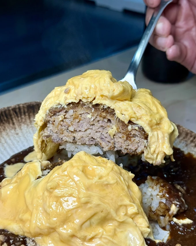 【ikura蛋所 台北店】日本福岡超人氣狗掌蛋包飯真的來台灣了！價格比澀谷店還便宜！地點就在台北永康商圈附...