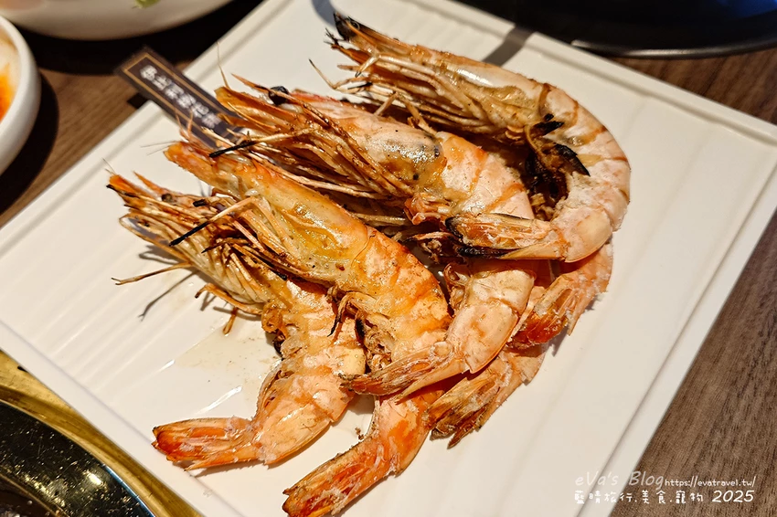 台中市西屯區【台中燒肉推薦】茶六燒肉堂 新朝富店｜你是肉控嗎?快來!這裡是肉食者天堂，服務好、套餐肉品豐富、可愛怪物雪花冰。台中燒烤