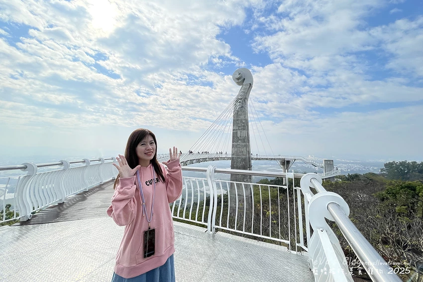 【高雄景點】崗山之眼|以音樂為設計概念打造的天空步道遠眺高雄之美。114年2月10日起休園整建