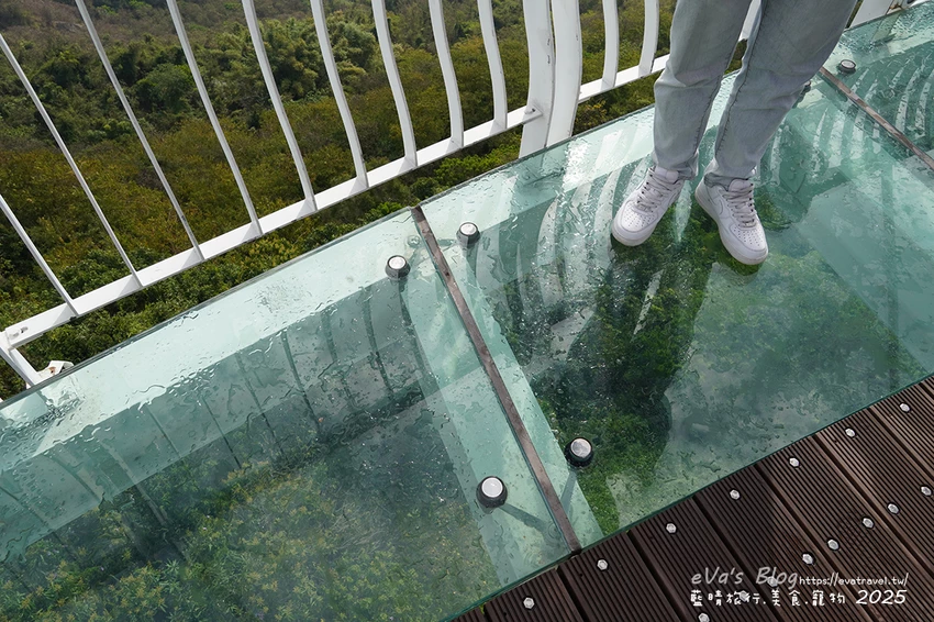 【高雄景點】崗山之眼|以音樂為設計概念打造的天空步道遠眺高雄之美。114年2月10日起休園整建