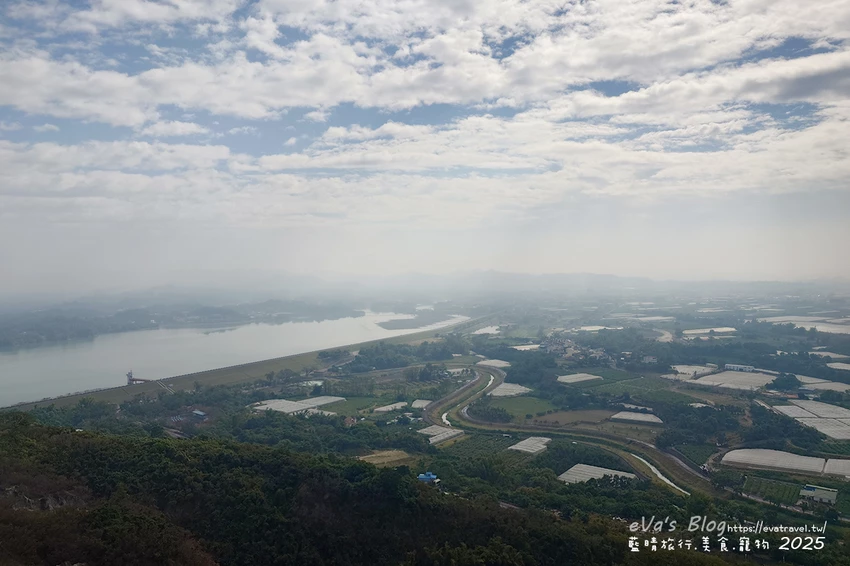 【高雄景點】崗山之眼|以音樂為設計概念打造的天空步道遠眺高雄之美。114年2月10日起休園整建