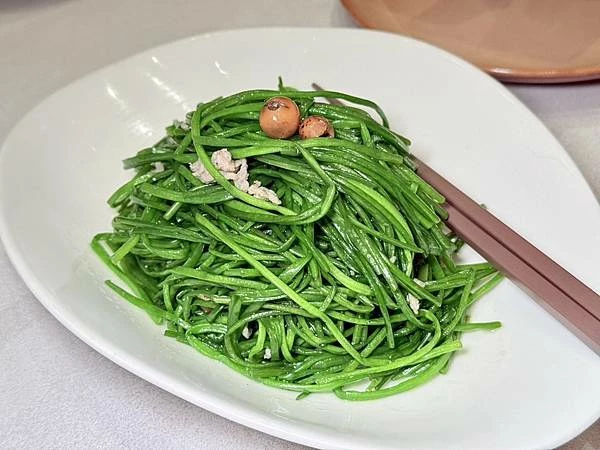 台北米其林一星台菜!富錦樹台菜香檳,將台式料理與法國香檳完美結合。