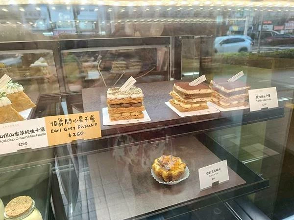 LINE_ALBUM_蛋糕_251004_2.jpg LINE_ALBUM_蛋糕_251004_2.jpg