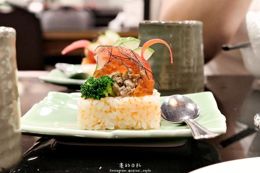 台中西屯區日料老饕私藏!龍二無菜單合菜,說預算就能吃到活跳海鮮。