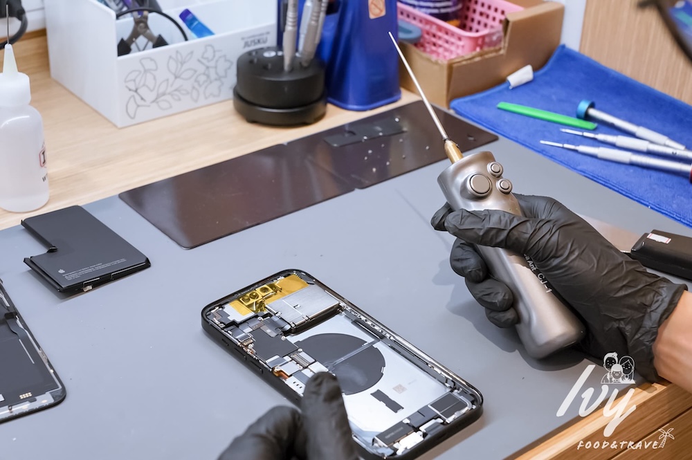 鼎威維修 |台中iPhone換電池推薦專家,Apple原廠認證零件,維修過程全程錄影、售後完善超放心! - 艾薇覓食趣