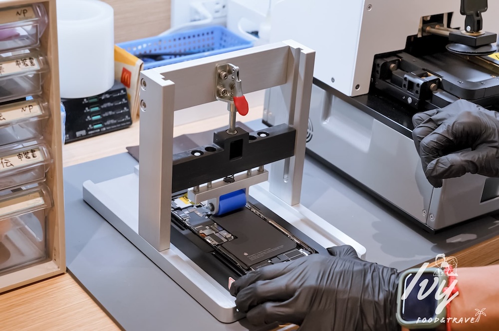 鼎威維修 |台中iPhone換電池推薦專家,Apple原廠認證零件,維修過程全程錄影、售後完善超放心! - 艾薇覓食趣