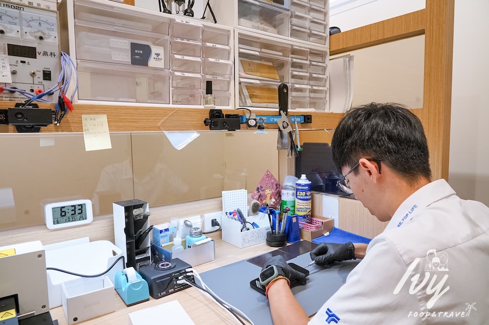 鼎威維修 |台中iPhone換電池推薦專家,Apple原廠認證零件,維修過程全程錄影、售後完善超放心! - 艾薇覓食趣