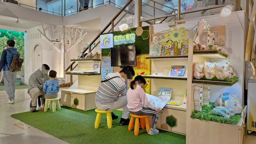 雲林景點/蜜蜂故事館、古坑綠色隧道，假日市集吃吃喝喝的好去處！