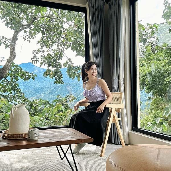 苗栗南庄住宿推薦！入住童話樹屋和豪華露營車，電動天窗夜賞星空房型大解密。