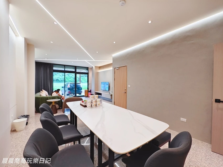 宜蘭礁溪包棟住宿推薦｜龍潭湖居親子民宿！2–8人輕鬆入住