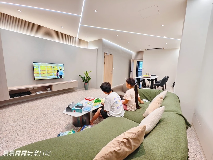 宜蘭礁溪包棟住宿推薦｜龍潭湖居親子民宿！10/14-10/2