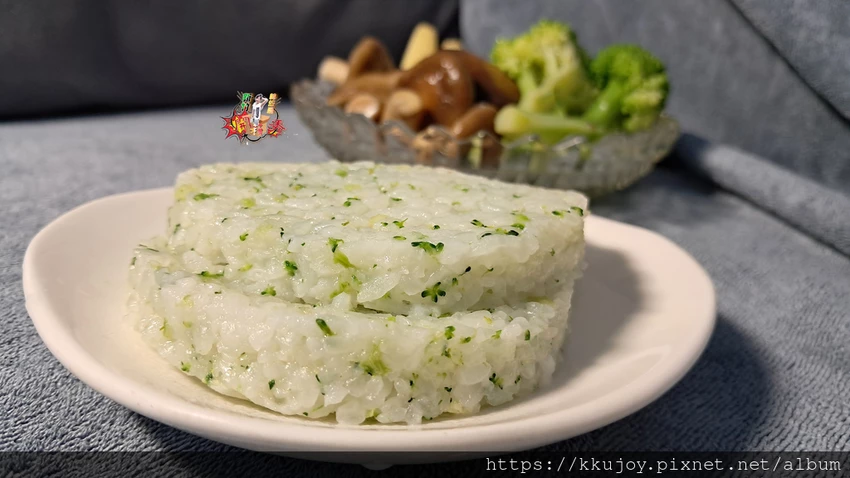 KKLife冷凍料理包開箱！印度咖哩雞、紅酒燉牛肉，料理小白也能2分鐘上菜。