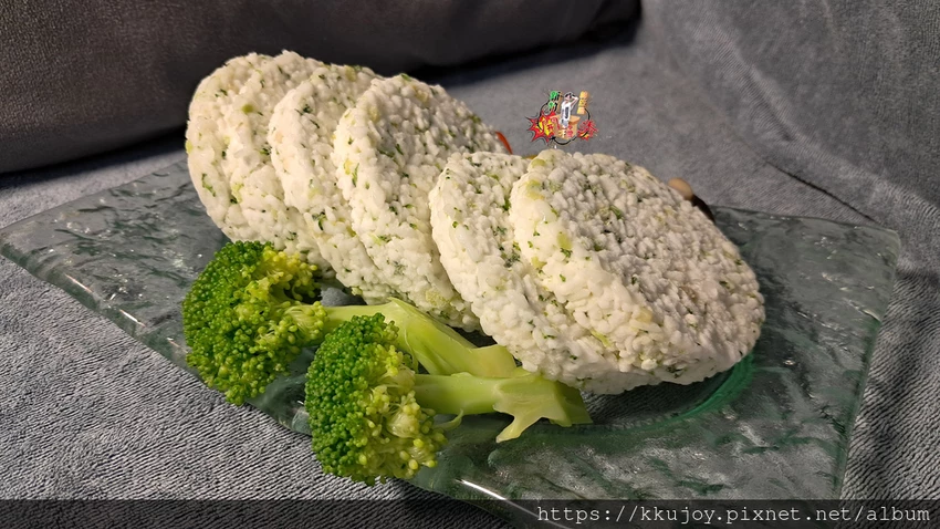 KKLife冷凍料理包開箱！印度咖哩雞、紅酒燉牛肉，料理小白也能2分鐘上菜。