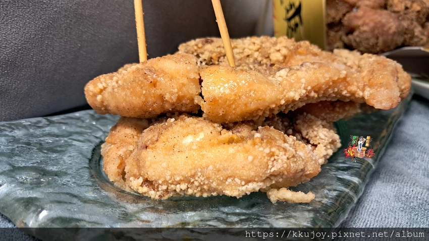 下班解壓美食必吃！大三元炸物店，多汁小肉豆與酥脆雞皮一試成主顧。