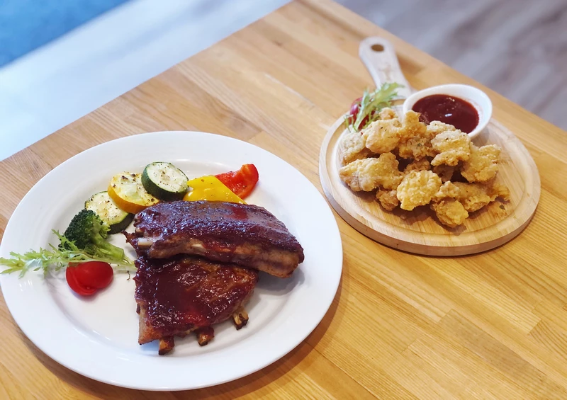波赫士領地精品咖啡館明水店｜台北大直不限時咖啡廳推薦，開心果奶霜千層必吃甜點 – Maji食尚旅圖