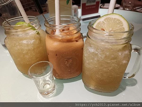 瓦城泰國料理為老爸慶生