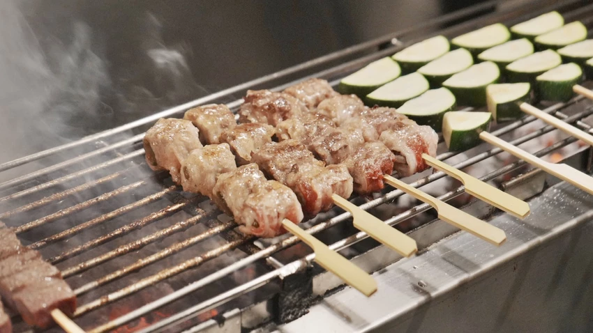 一秒到日本！板橋車站居酒屋，厚切慢燉牛舌與超狂焗烤松露薯泥。