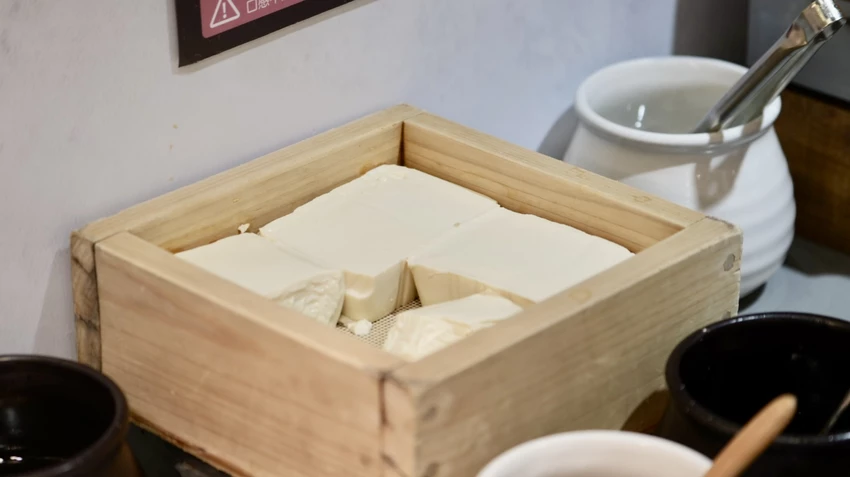 西門町吃到飽！韓式料理吃到飽「江陵阿嬤」498元開吃，豆腐鍋 韓式炸雞吃到飽。