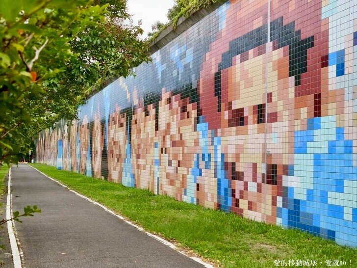 台北市中山區【2025台北賞花 樂遊趣】大佳河濱公園 向日葵花海金黃燦爛 紫色波斯菊花粉浪漫 自行車道自由行 親子共融遊戲區 愛就跟我一起快樂Go !