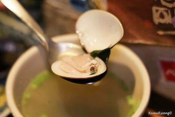 中山日本料理推薦首選！活體麵包蟹搭配十種豪華刺身全攻略。