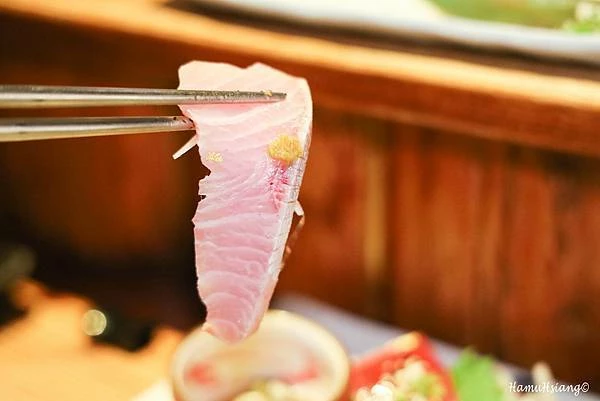 中山日本料理推薦首選！活體麵包蟹搭配十種豪華刺身全攻略。