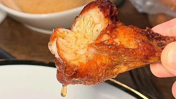 LINE_ALBUM_許雪莉2訪_251009_145 LINE_ALBUM_許雪莉2訪_251009_145