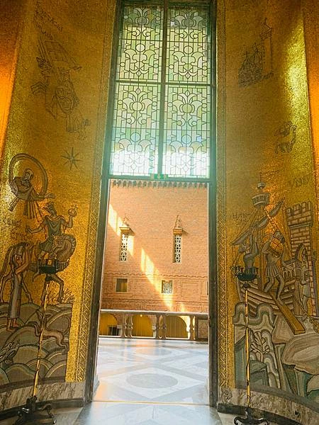 《北歐旅遊｜瑞典》卡爾斯塔德、Orebro、首都斯德哥爾摩市區遊 Stockholm、市政廳、瓦薩博物館 Vasa Museum...