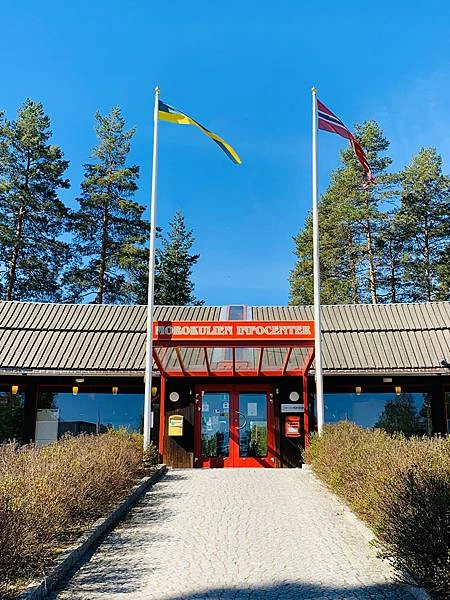 《北歐旅遊｜瑞典》卡爾斯塔德、Orebro、首都斯德哥爾摩市區遊 Stockholm、市政廳、瓦薩博物館 Vasa Museum...