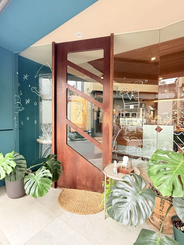 台南甜點一日遊攻略！五月天瑪莎妹妹開的民宿咖啡廳，台南新美街巷弄甜點店。