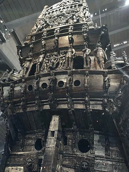 《北歐旅遊｜瑞典》卡爾斯塔德、Orebro、首都斯德哥爾摩市區遊 Stockholm、市政廳、瓦薩博物館 Vasa Museum...