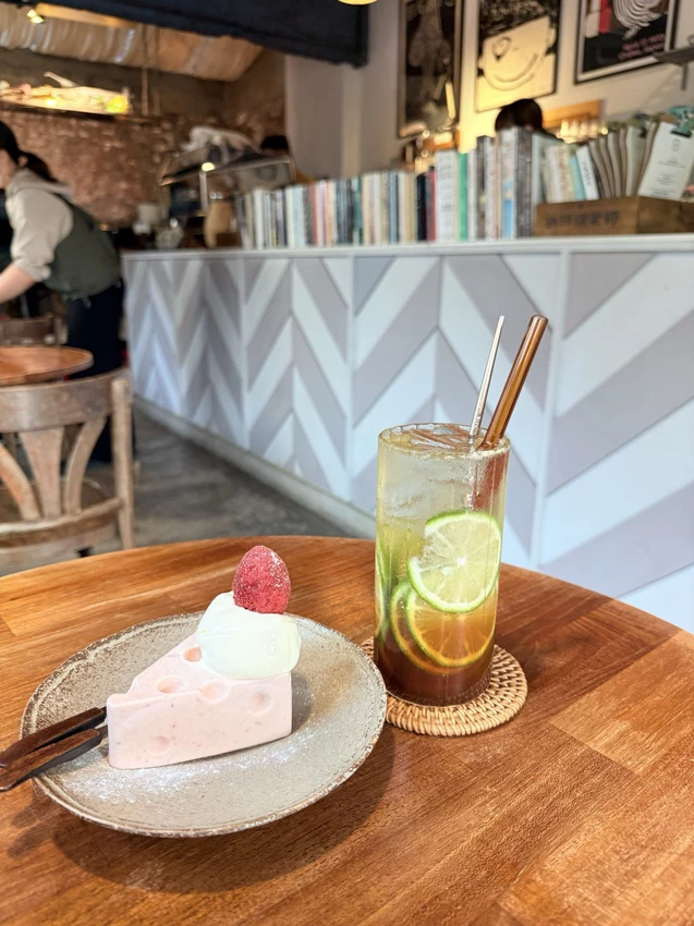 台南甜點一日遊攻略！五月天瑪莎妹妹開的民宿咖啡廳，台南新美街巷弄甜點店。