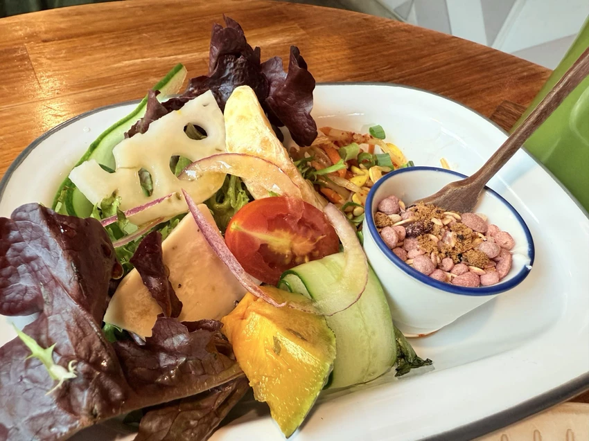 台南甜點一日遊攻略！五月天瑪莎妹妹開的民宿咖啡廳，台南新美街巷弄甜點店。