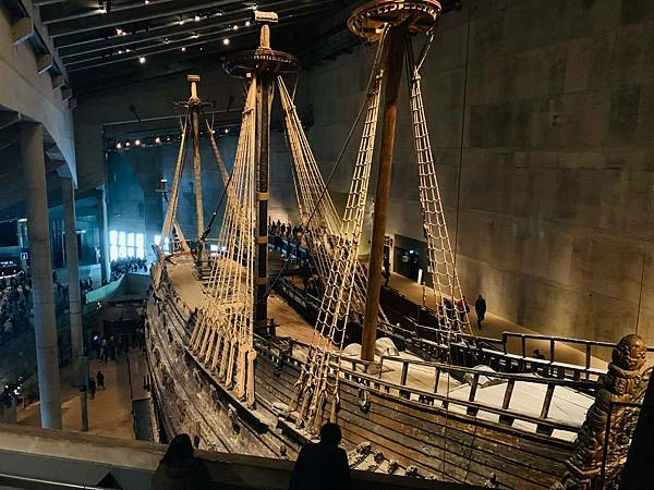 《北歐旅遊｜瑞典》卡爾斯塔德、Orebro、首都斯德哥爾摩市區遊 Stockholm、市政廳、瓦薩博物館 Vasa Museum...