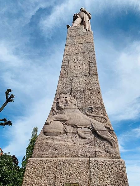 《北歐旅遊｜瑞典》卡爾斯塔德、Orebro、首都斯德哥爾摩市區遊 Stockholm、市政廳、瓦薩博物館 Vasa Museum...