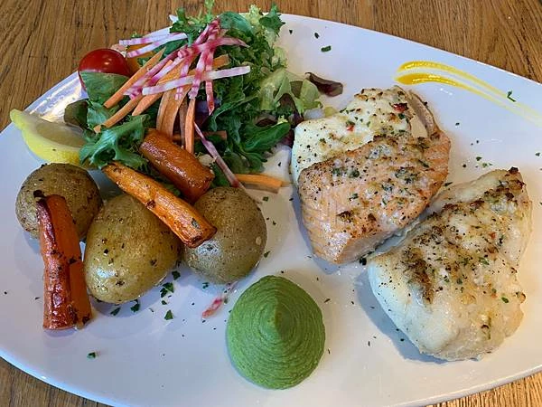 《北歐旅遊 | 挪威卑爾根 Bergen》菲爾鈴瀑布Voringfossen、呂根、弗羅伊恩山 | 公主fun出遊（第三篇）