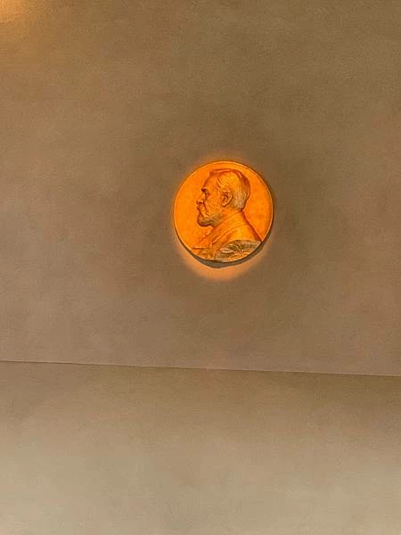 《北歐旅遊｜瑞典》卡爾斯塔德、Orebro、首都斯德哥爾摩市區遊 Stockholm、市政廳、瓦薩博物館 Vasa Museum...