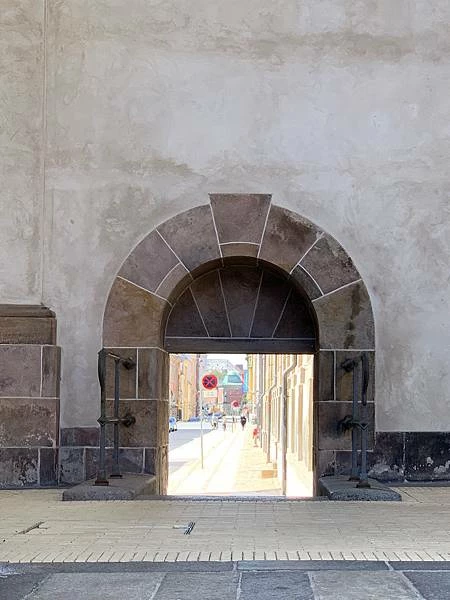 《北歐三國丹麥挪威瑞典旅遊 | 行前準備規劃 | 安全注意事項》丹麥：哥本哈根市區一日遊 | 市政廳廣場、漢...