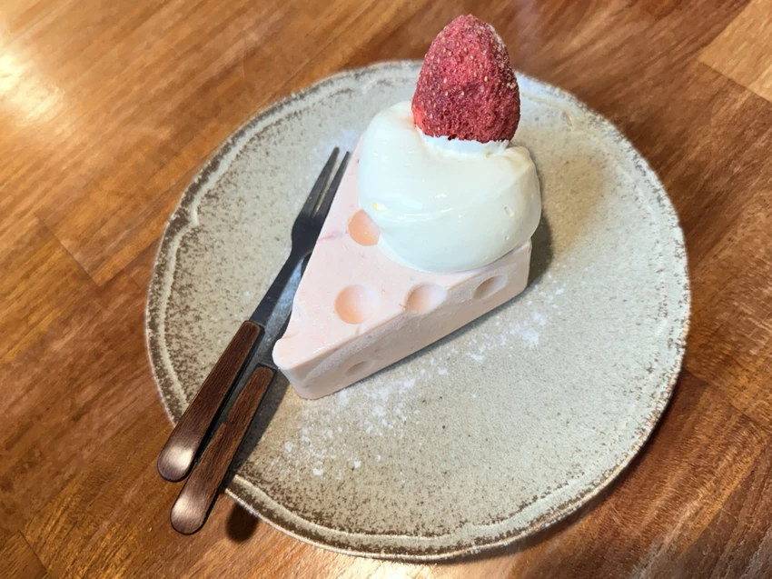 台南甜點一日遊攻略！五月天瑪莎妹妹開的民宿咖啡廳，台南新美街巷弄甜點店。