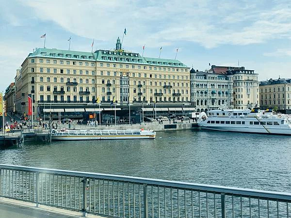 《北歐旅遊｜瑞典》卡爾斯塔德、Orebro、首都斯德哥爾摩市區遊 Stockholm、市政廳、瓦薩博物館 Vasa Museum...