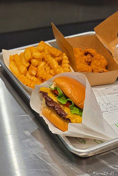 [ 日本美食 ] Shake Shack-日本成田機場第一航